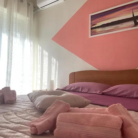 Housemarinello Gæstehus